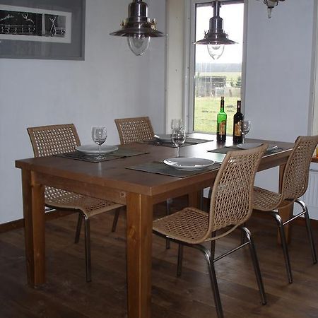 Rotes Haus Villa Brook Kültér fotó