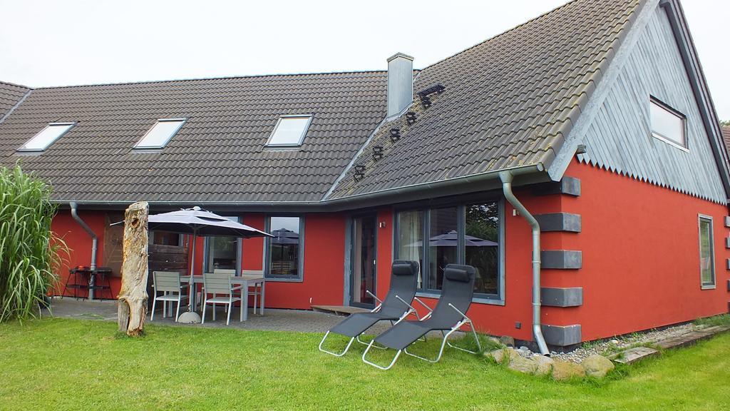 Rotes Haus Villa Brook Kültér fotó